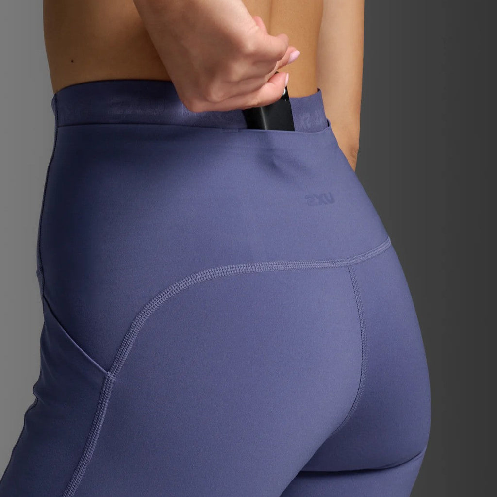 2XU Form Stash Hi-Rise Compression Short | Future Dusk | Womens