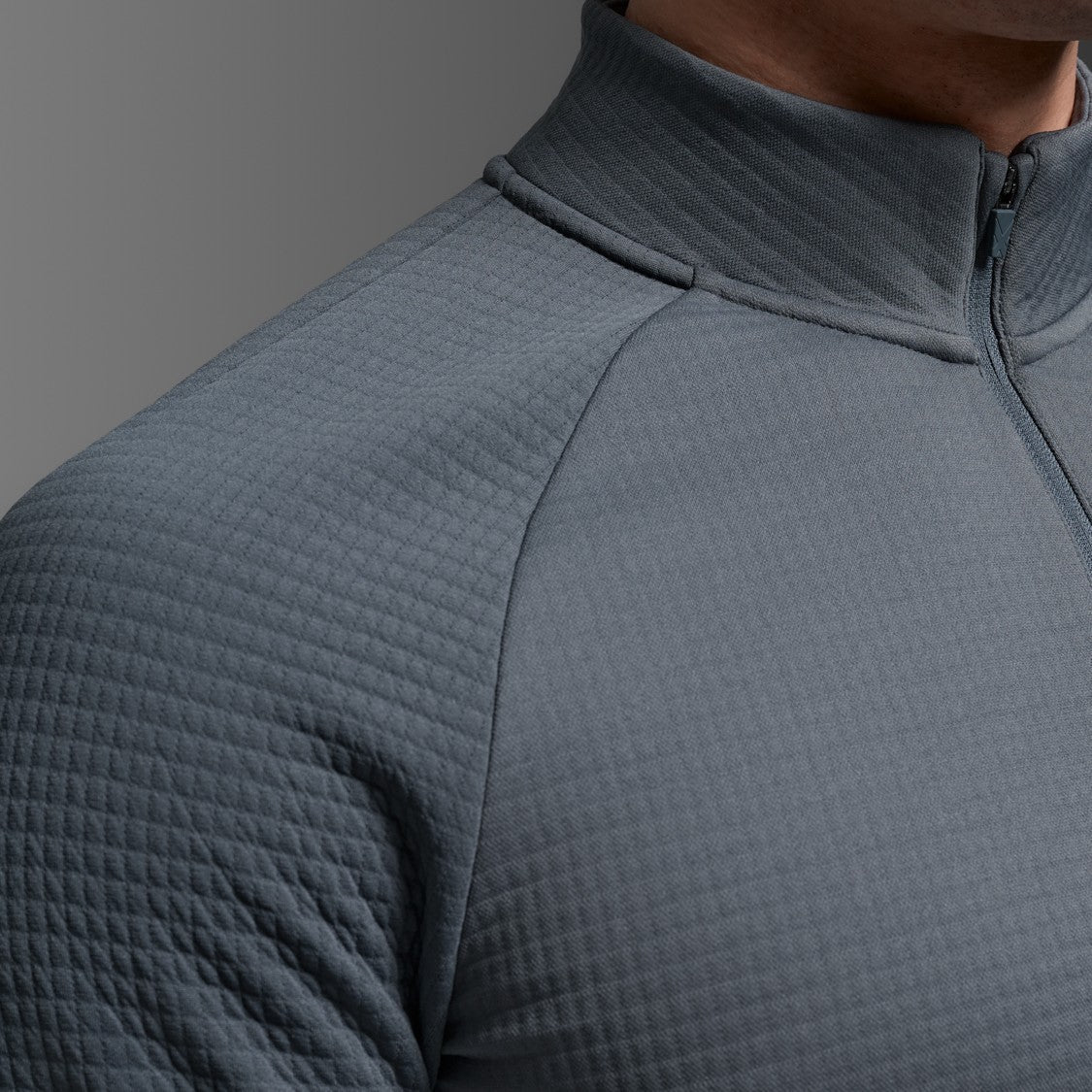 2XU Ignition Hyper-Haptic 1/4 Zip Fleece | Turbulence / Black Reflective | Mens