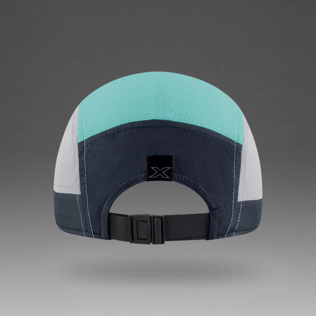 2XU Light Speed Cap | Dark Moss / Retro Blue