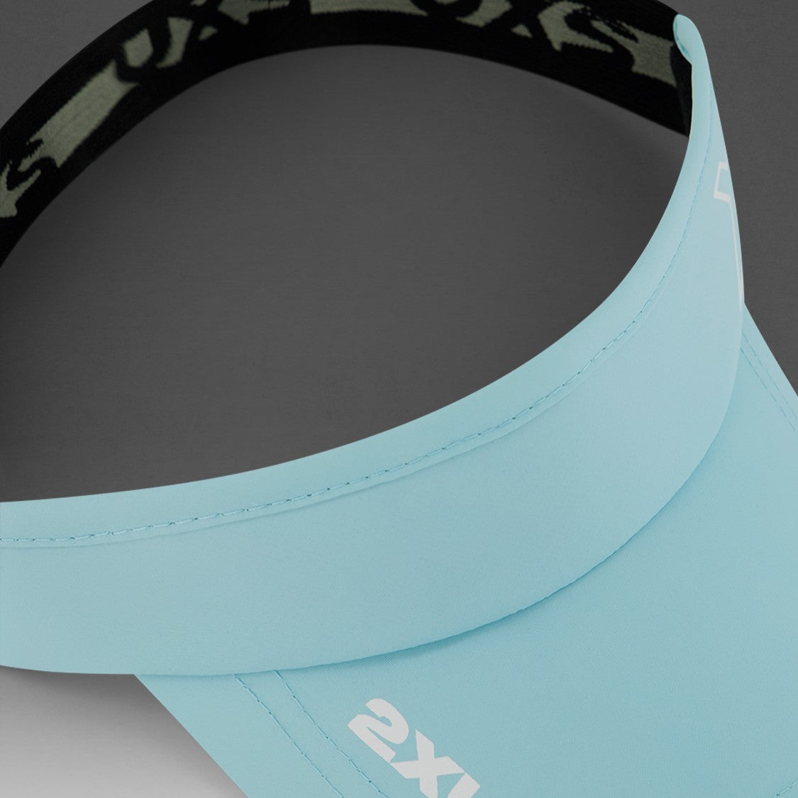 2XU Performance Visor | Retro Blue / White