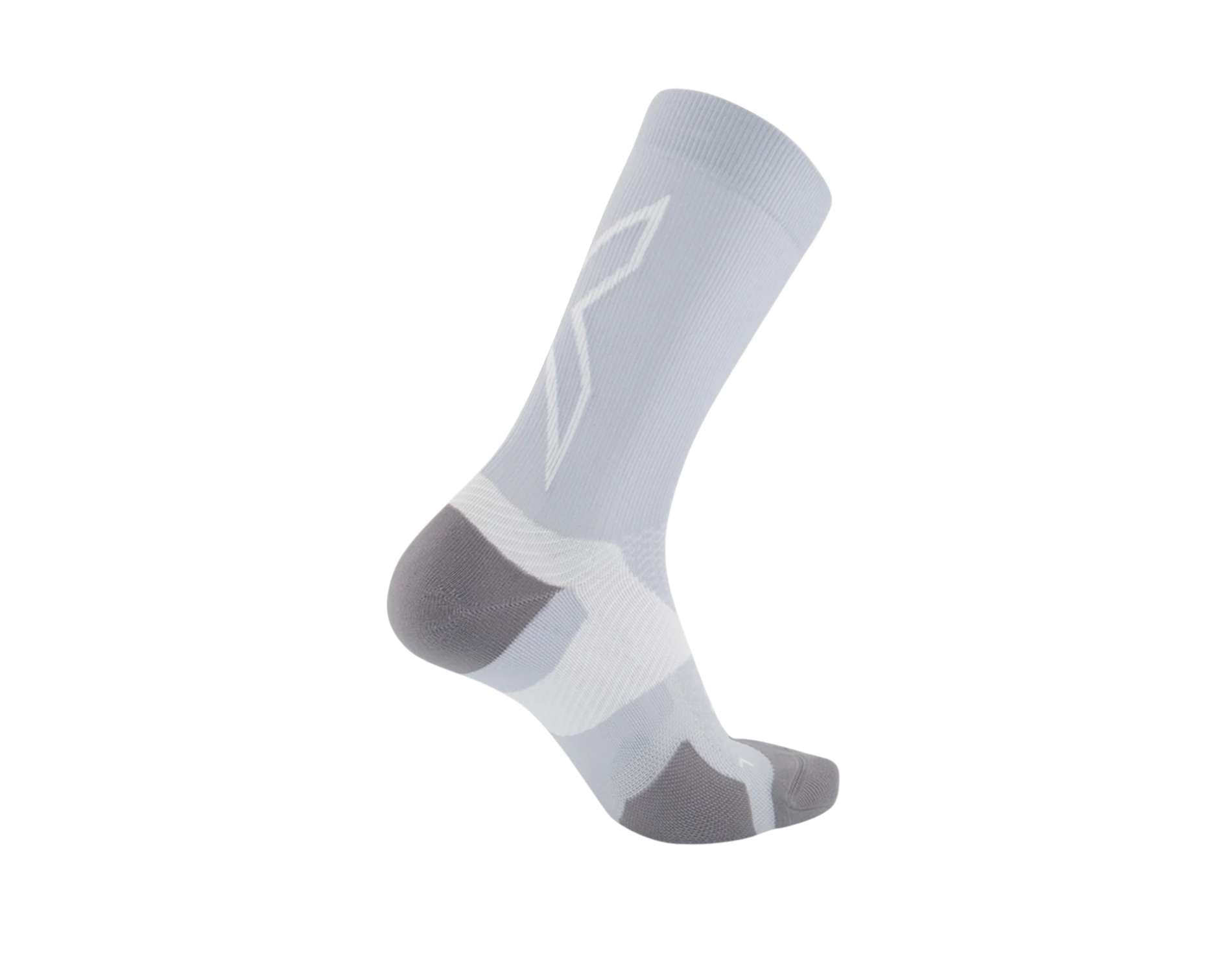 2XU Vectr Light Cushion Crew Socks