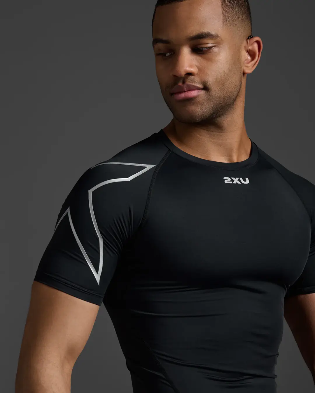 2XU Men's Core Compression Short Sleeve - Black/Silver