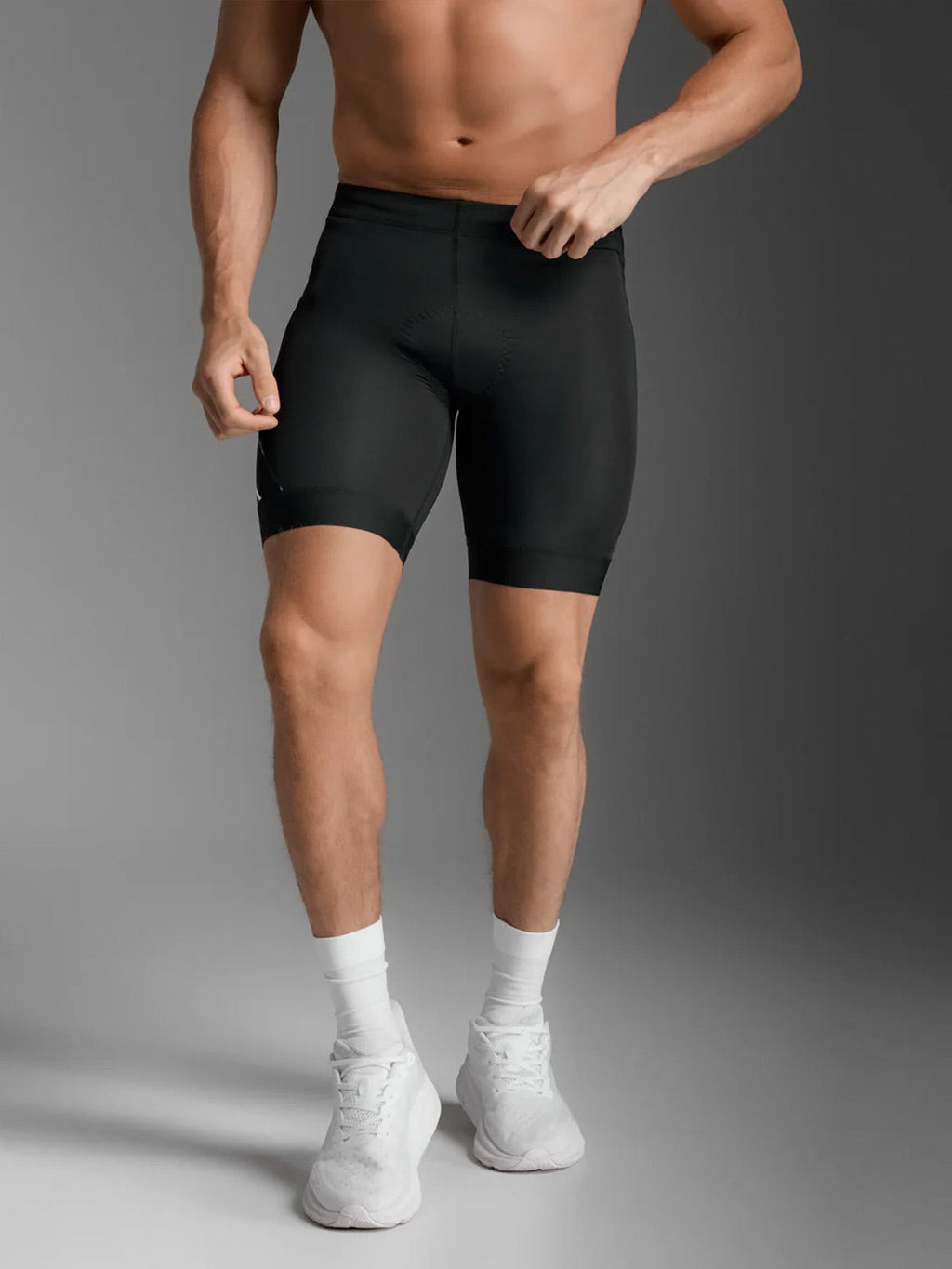 2XU Men's Core Tri 8inch Shorts - Black/White