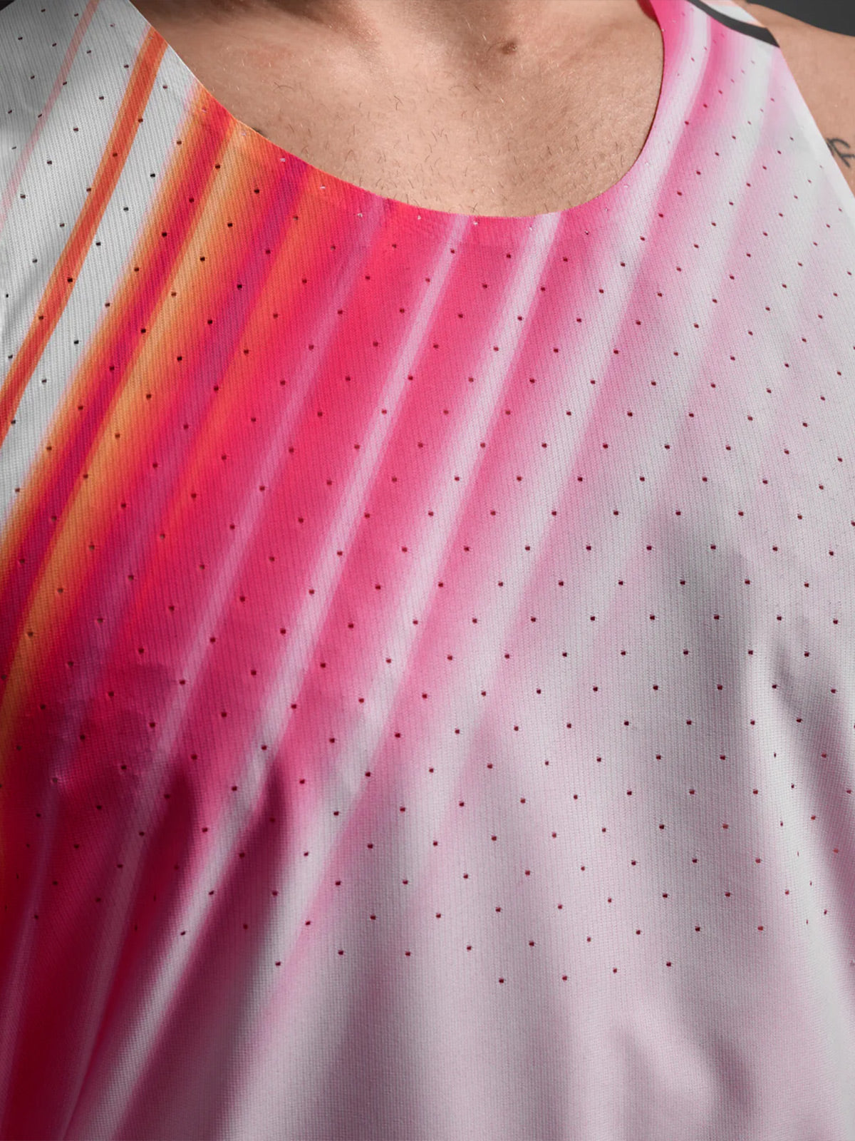 2XU Men's Light Speed React Singlet - Fuchsia Grad/Black Reflective