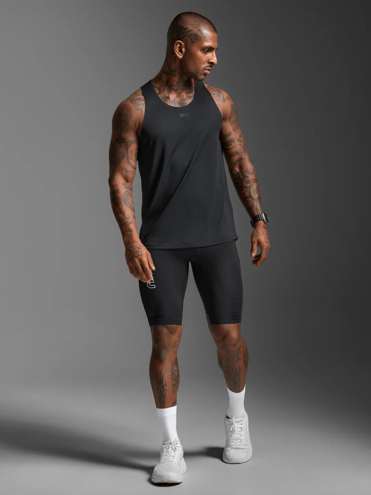 2XU Men's Light Speed Tech Singlet - Black/Black Reflective