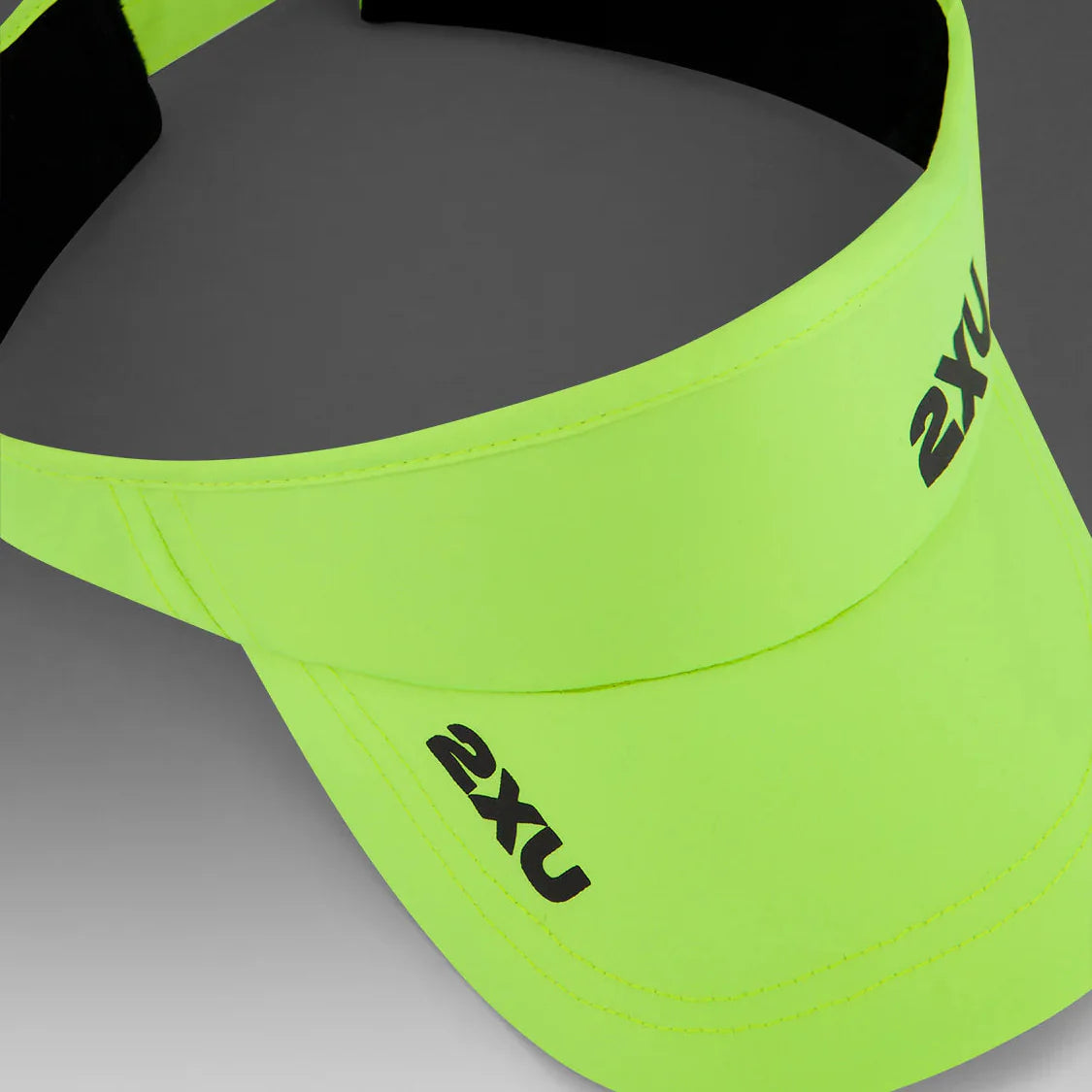 2XU Run Visor | Volt / Black